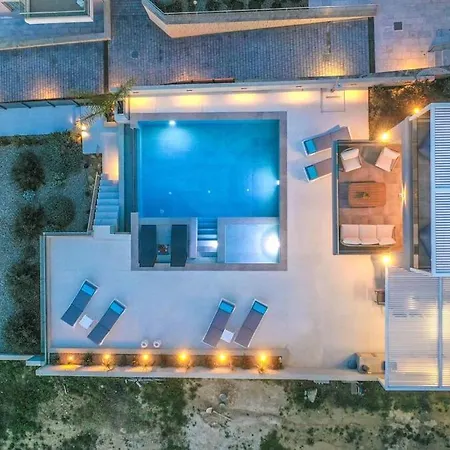 Vikada Villa Stalos