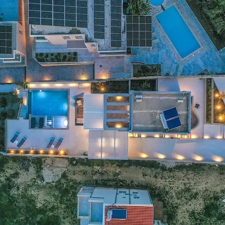 Vikada Villa *